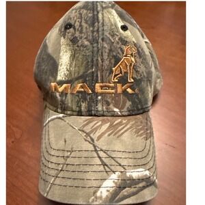 Mack truck baseball hat cap mossy oak camo bulldog logo hunting‎ outdoors